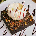 Foto de BROWNIE CON HELADO