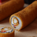 Foto de Hand Rolls Tori Morrón: Pollo Teriyaki, Morron rojo, queso Crema, frito en panko