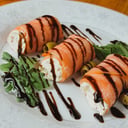 Foto de ROLLITOS DE SALMÓN AHUMADO