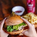 Foto de Mini Burguer Pollo Hawaiana (Incluida All You Can)