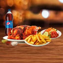 Foto de 1 POLLO + PAPAS + ENSALADA + CREMAS + PEPSI 1.5LT
