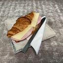 Foto de CROISSANT JAMÓN YORK Y QUESO