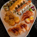 Foto de OMAKASE - 30 PZ