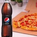 Foto de 2 pizzas clasicas + gaseosa