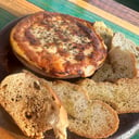 Foto de PROVOLETA AL HORNO CON TOSTADAS