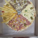 Foto de Pizza barrilete (cuatro sabores)