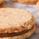 Foto de ALFAJOR DE ALMENDRA / COCO