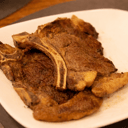 Foto de Bife de costilla s/ Guarniciòn