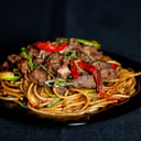 Foto de Wok de fideos con vegetales y carne vacuna 