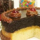 Foto de Torta Tradicional Combinada Vainilla y Chocolate