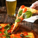 Foto de PIZZA A ELECCIÓN + 2 PINTAS 