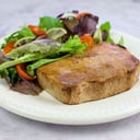 Foto de LOMO CON ENSALADA O PAPAS