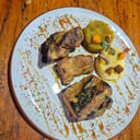 Foto de Costillita con puré mixto