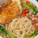 Foto de sopa chinas con (pollo ) o con (carne)