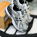 Foto de New Balance 1906