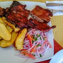 Foto de CUY FRITO CON PAPA