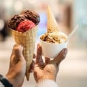 Foto de Helado de cono y vaso