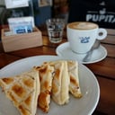 Foto de Promo Cafe con Leche + Medio Tostado