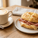 Foto de Infusión + Chipá Sandwich (J&Q)