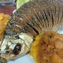 Foto de Pescado frito c/tacacho o patacones