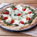 Foto de BURRATA e PESTO