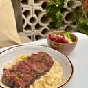 Foto de Lomo con Fettucini  