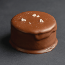 Foto de Alfajor de chocolate con sal del Himalaya