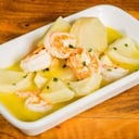 Foto de Camarón y alcachofas salteados