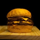 Foto de  DOBLE CHEESE BURGER