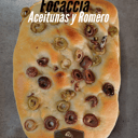 Foto de Aceitunas Verdes, Negras y Romero