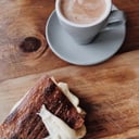 Foto de Chocolate con Sanduche de Queso 