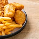 Foto de Nuggets con papas fritas