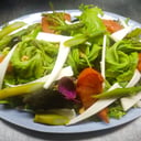 Foto de Verde + queso cabra