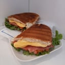Foto de Pebete Primavera con Jamon Crudo y Queso
