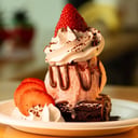 Foto de Adicionales ,chantillí,fresas y manì