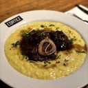 Foto de RISOTTO MILANÉS CON OSOBUCO AL VINO TINTO