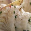 Foto de 114 ROLL DE DORADO RELLENO CON VERDURA A LA CREMA DE QUESO AZUL