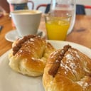 Foto de Clásico medialunas con dulce de leche 