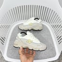 Foto de New Balance 2000