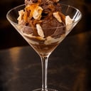 Foto de TRUFADO  cioccolato gelato con arancello y café.