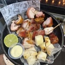 Foto de CHICHARRON PORCION 