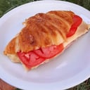 Foto de Medialuna c/ j y q 