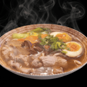 Foto de udon de cerdo y hongos