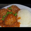Foto de ALBONDIGUITAS DE CARNE CON SALSA DE TOMATE Y RISOTTO