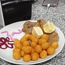 Foto de Milanesas de lomo . c/ guarnición a elección.