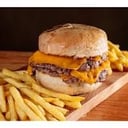 Foto de Promo 2 Doble burguer c/papas + 4 quilmes