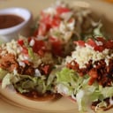 Foto de Tostitas de Pollo, Pastor, Cochinita o Mixta