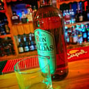 Foto de Ron Viejo Caldas 3 años Vaso