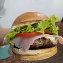 Foto de Hamburguesa completa.