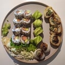 Foto de COMBO MAR JONICO (SALMON Y HONGOS) 18 UNI